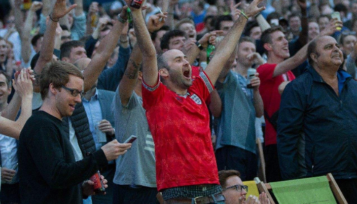从啤酒摊到世界杯,瑞典英格兰这场八强战,我看明白了 从啤酒摊到世界杯,瑞典英格兰这场八强战,我看明白了